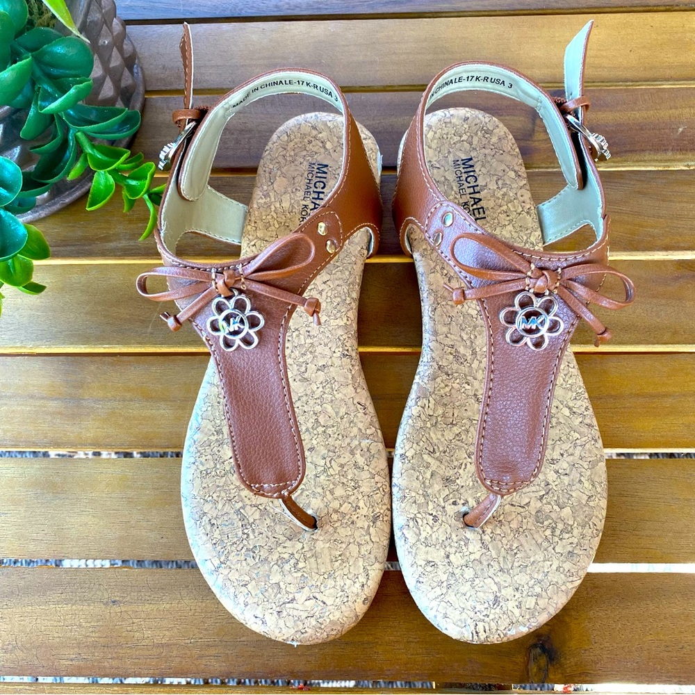 MICHAEL KORS GIRL THONG SANDALS